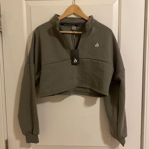 NWT Ryderwear cropped sweatshirt